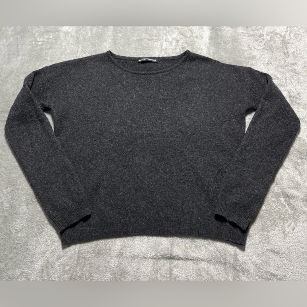 Brandy Melville 100% Cashmere Sweater Women’s Charcoal Gray Cropped
